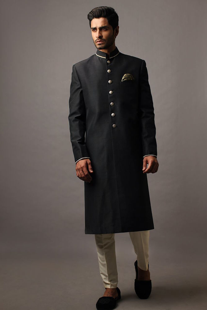 Deepak Perwani. Black plain sherwani