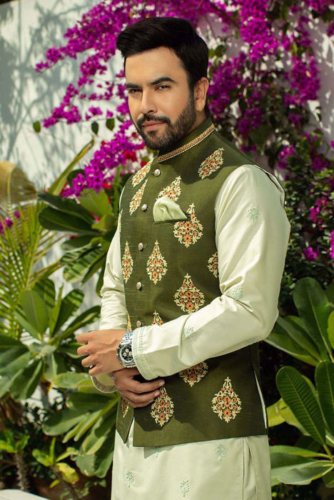 Waistcoat for outlet mehndi